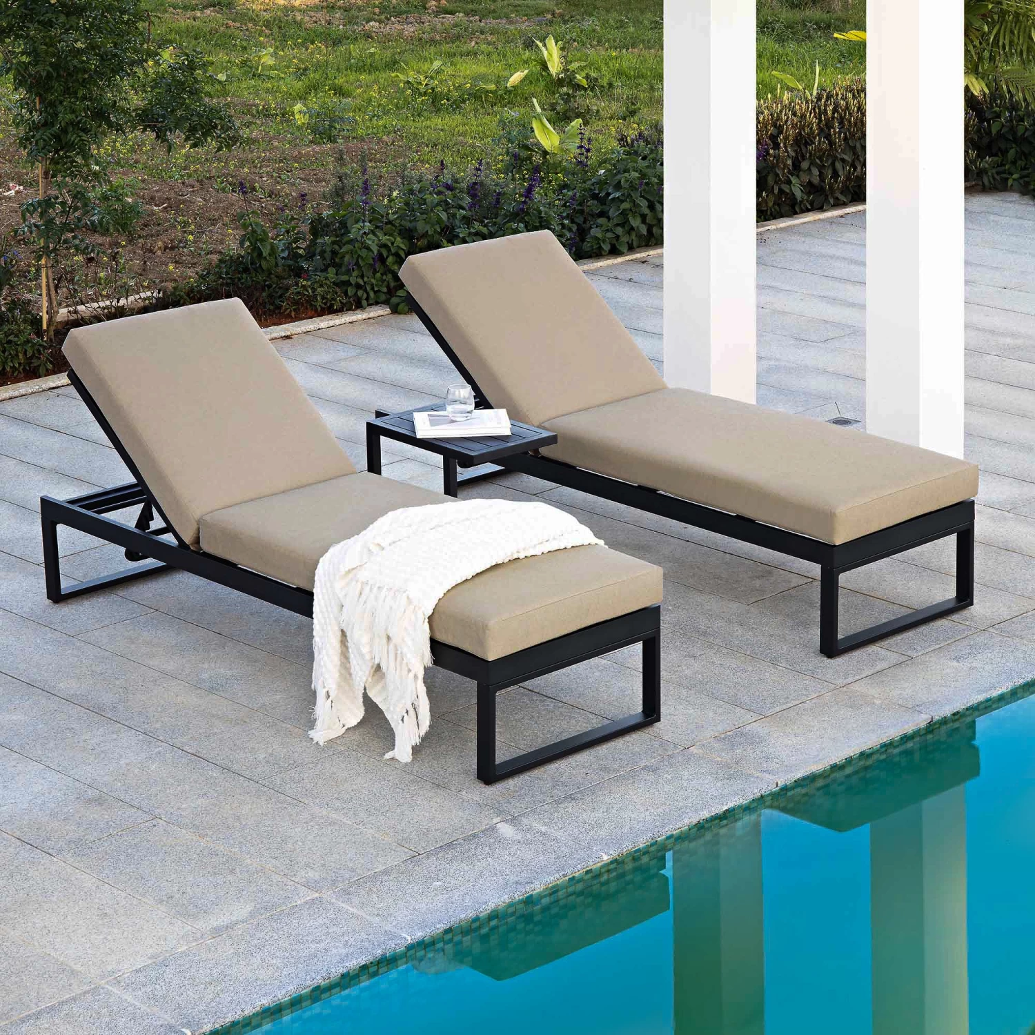 Albany Aluminium Sun Lounger And Side Table Set, Taupe 3 Albany Aluminium Sun Lounger And Side Table Set, Taupe