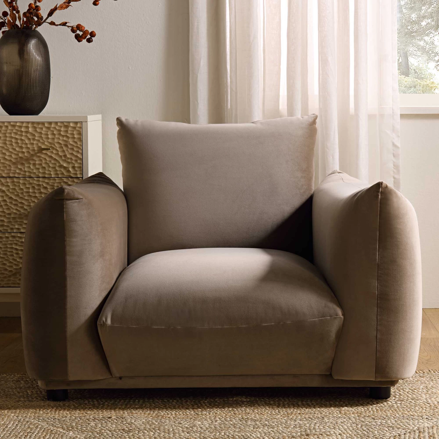 Gianni Armchair, Mink Velvet 4 Gianni Armchair, Mink Velvet - Image 2