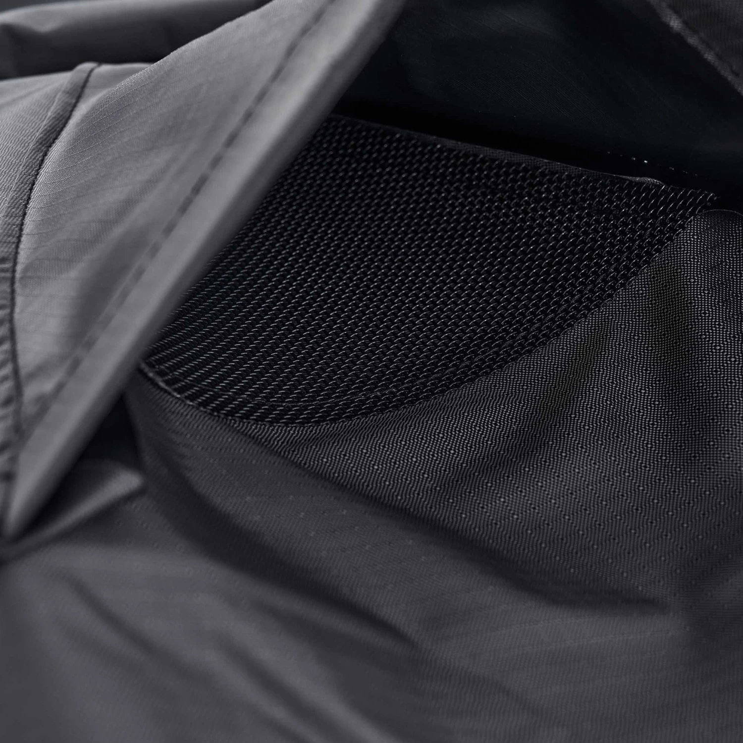 Cover For Bellagio Round Wicker Sun Lounger 4 Cover For Bellagio Round Wicker Sun Lounger - Image 2